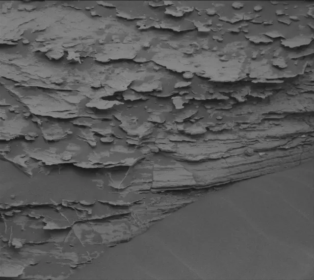 Sol 2090: Mast Camera (Mastcam)