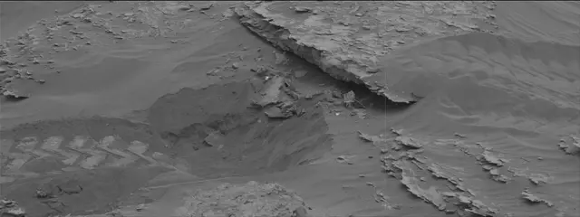 Sol 2091: Mast Camera (Mastcam)