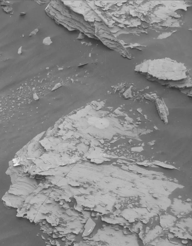 Sol 2091: Mast Camera (Mastcam)