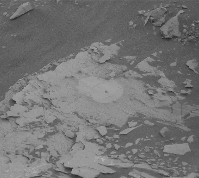 Sol 2091: Mast Camera (Mastcam)