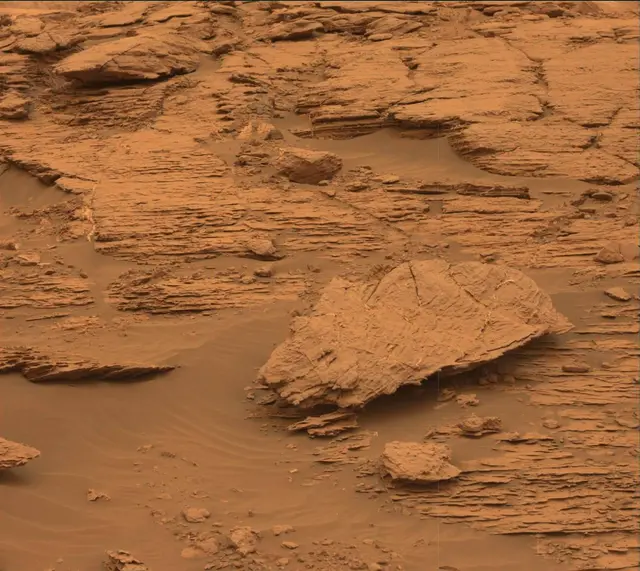 Sol 2092: Mast Camera (Mastcam)