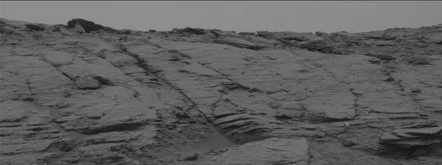 Sol 2093: Mast Camera (Mastcam)