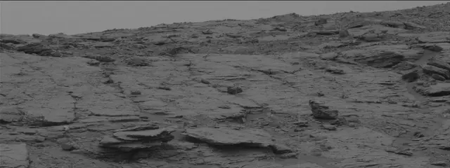 Sol 2093: Mast Camera (Mastcam)