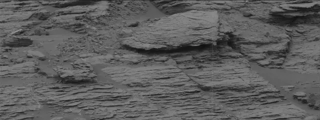 Sol 2093: Mast Camera (Mastcam)