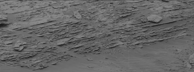 Sol 2093: Mast Camera (Mastcam)