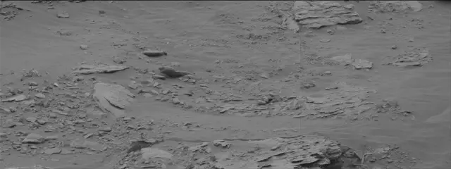 Sol 2093: Mast Camera (Mastcam)