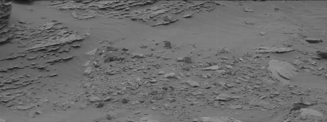 Sol 2093: Mast Camera (Mastcam)
