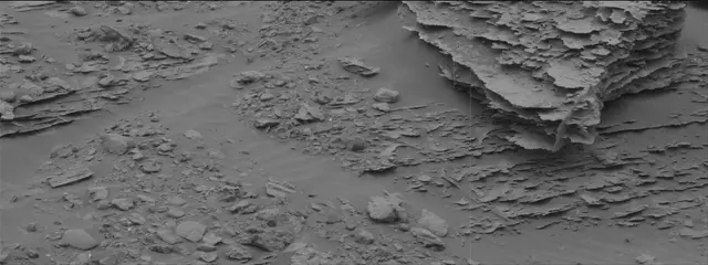 Sol 2093: Mast Camera (Mastcam)