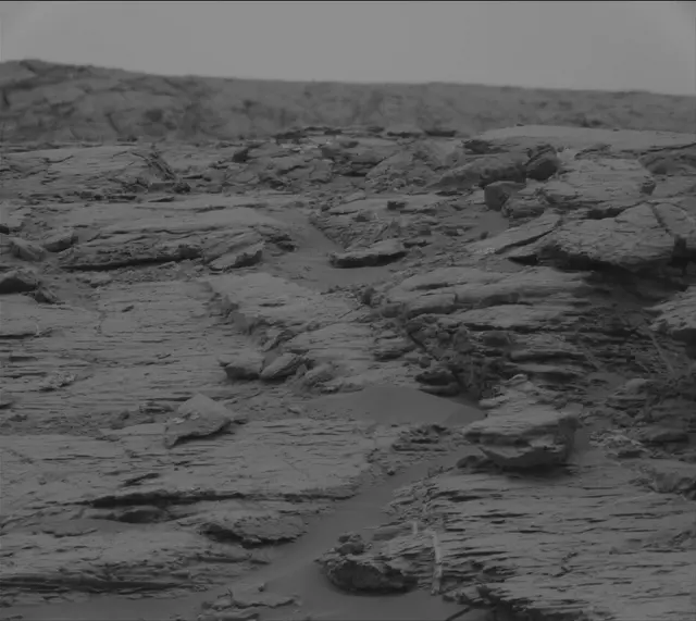 Sol 2093: Mast Camera (Mastcam)