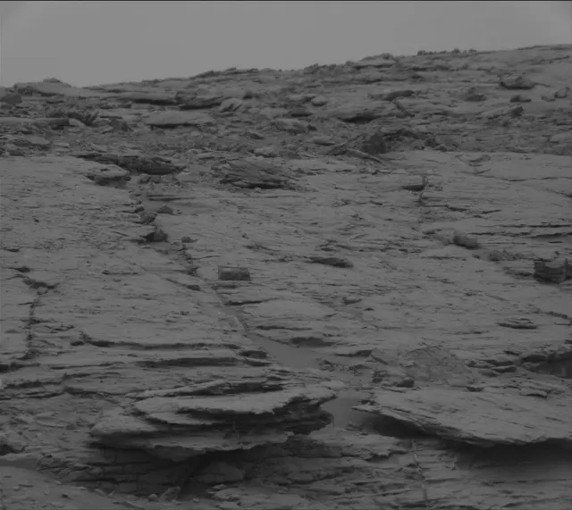 Sol 2093: Mast Camera (Mastcam)