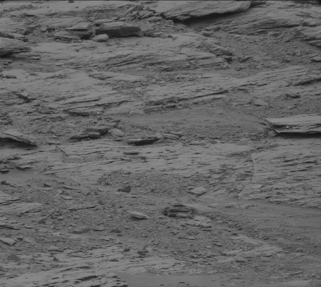 Sol 2093: Mast Camera (Mastcam)