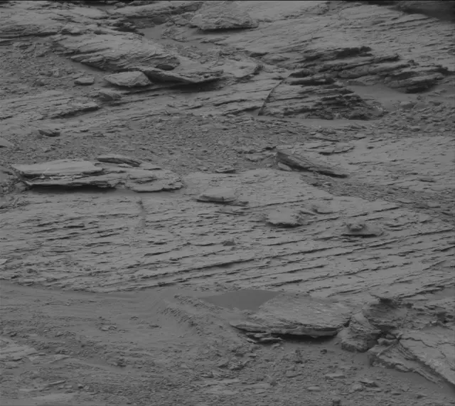 Sol 2093: Mast Camera (Mastcam)