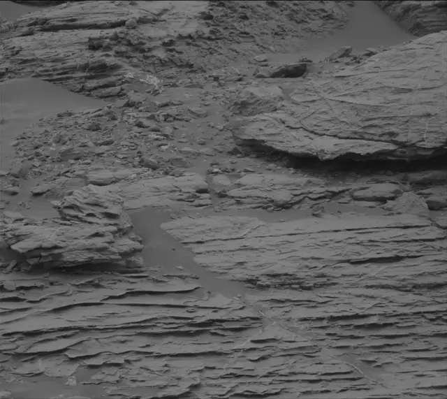Sol 2093: Mast Camera (Mastcam)