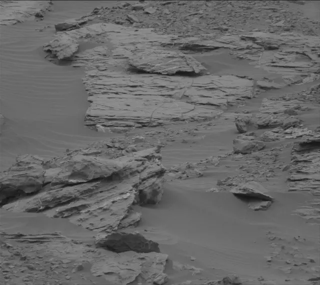 Sol 2093: Mast Camera (Mastcam)