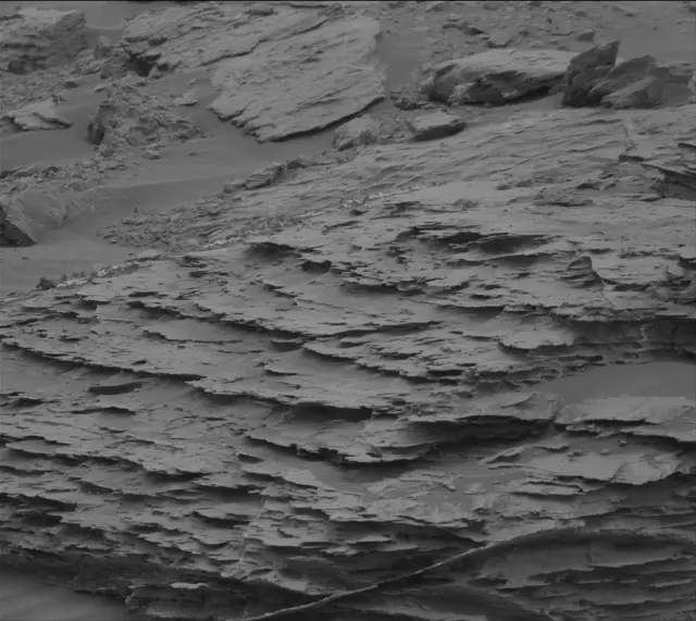 Sol 2093: Mast Camera (Mastcam)