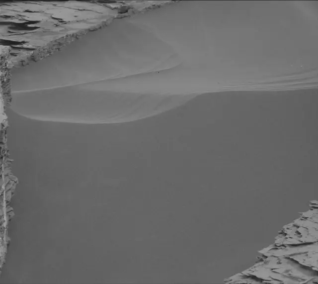 Sol 2093: Mast Camera (Mastcam)