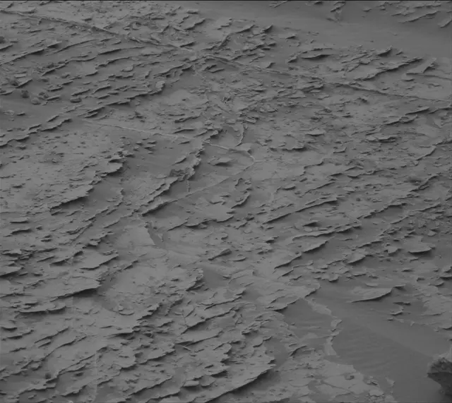 Sol 2093: Mast Camera (Mastcam)