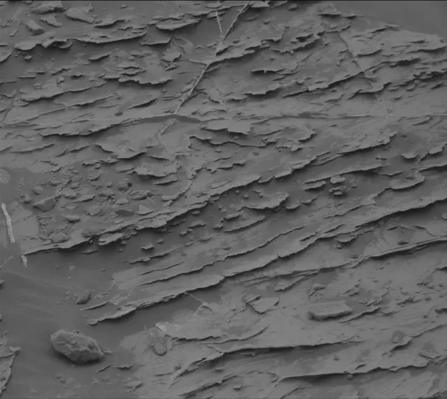 Sol 2093: Mast Camera (Mastcam)
