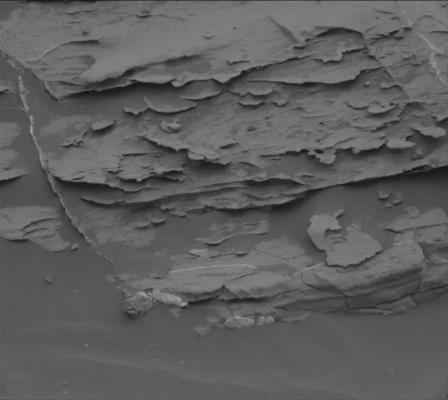 Sol 2093: Mast Camera (Mastcam)