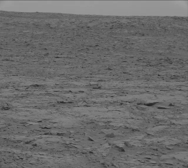 Sol 2094: Mast Camera (Mastcam)