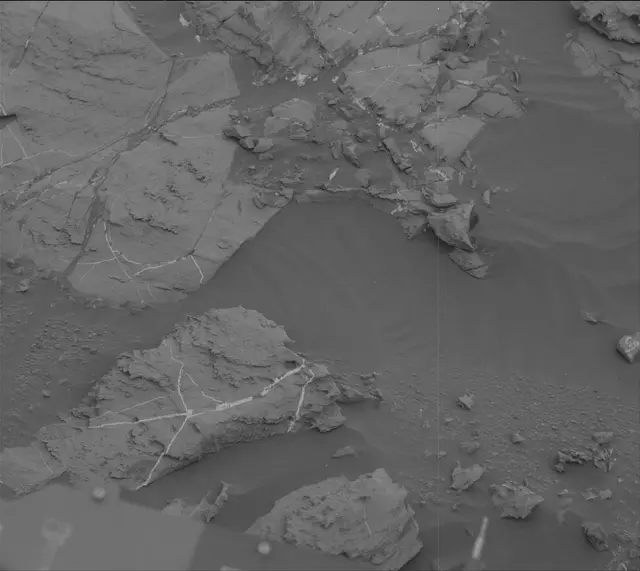 Sol 2095: Mast Camera (Mastcam)