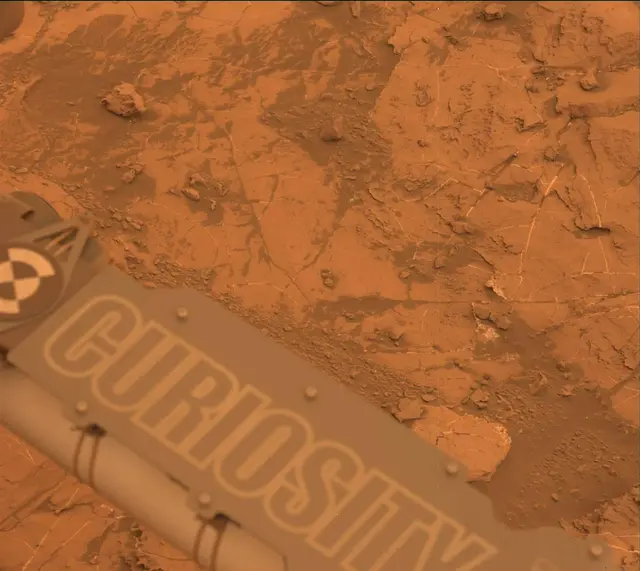 Sol 2095: Mast Camera (Mastcam)