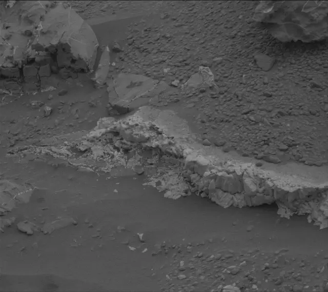 Sol 2097: Mast Camera (Mastcam)