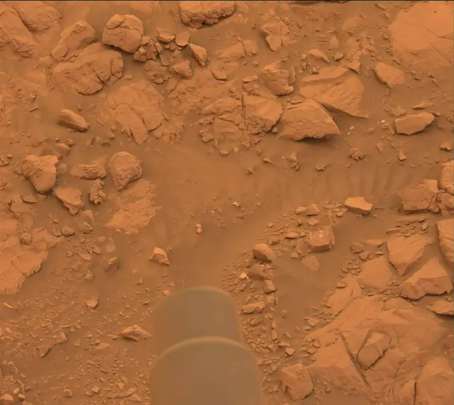 Sol 2098: Mast Camera (Mastcam)