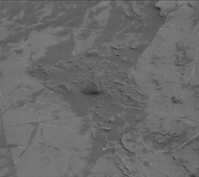 Sol 2098: Mast Camera (Mastcam)