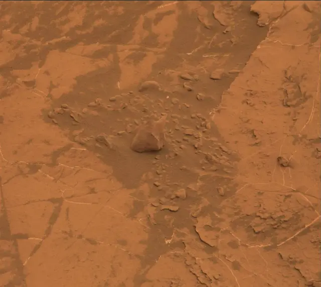 Sol 2098: Mast Camera (Mastcam)