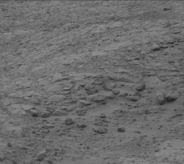 Sol 2100: Mast Camera (Mastcam)