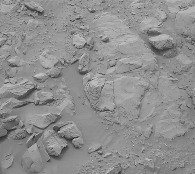 Sol 2101: Mast Camera (Mastcam)