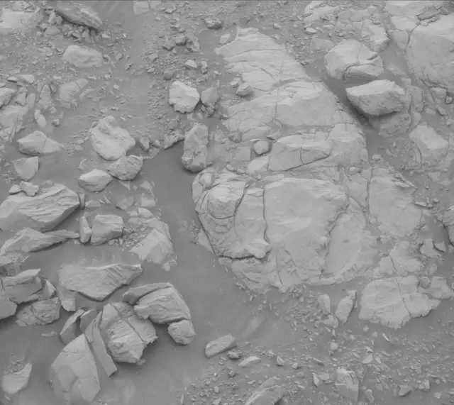 Sol 2101: Mast Camera (Mastcam)