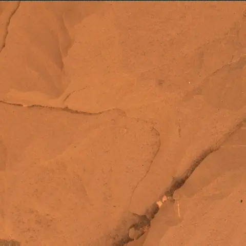 Sol 2102: Mars Hand Lens Imager (MAHLI)