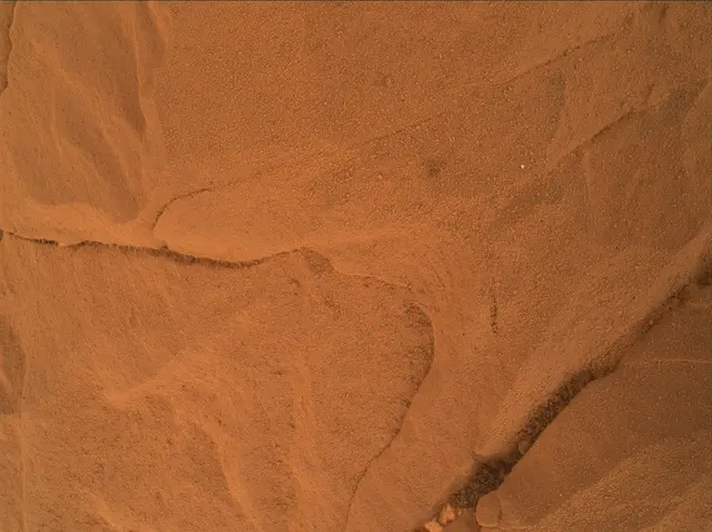 Sol 2102: Mars Hand Lens Imager (MAHLI)