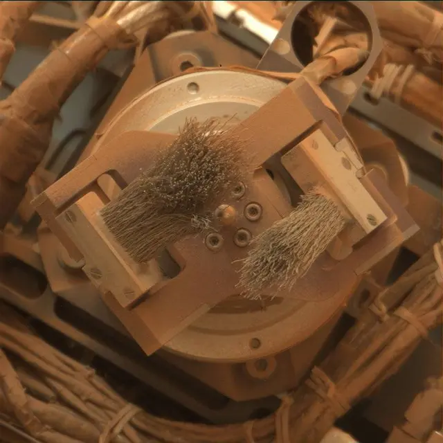 Sol 2109: Mast Camera (Mastcam)