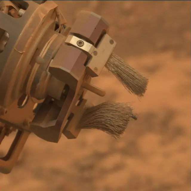 Sol 2109: Mast Camera (Mastcam)