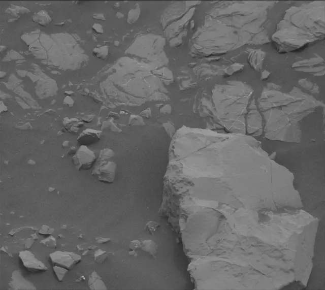 Sol 2113: Mast Camera (Mastcam)