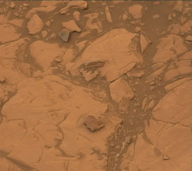 Sol 2113: Mast Camera (Mastcam)