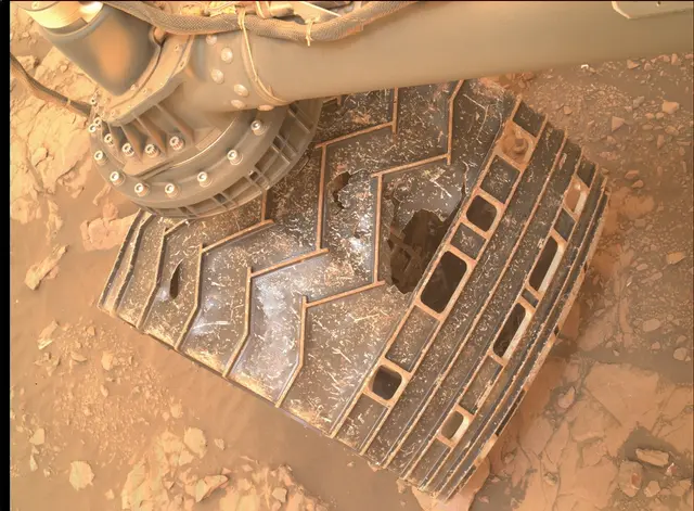 Sol 2115: Mars Hand Lens Imager (MAHLI)