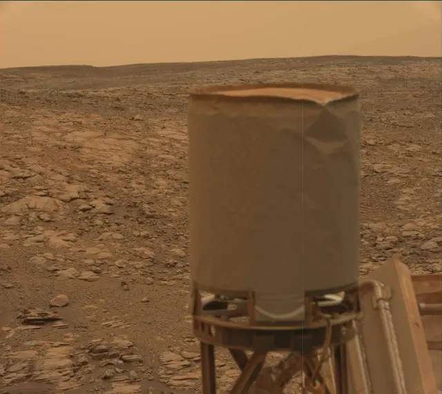 Sol 2119: Mast Camera (Mastcam)