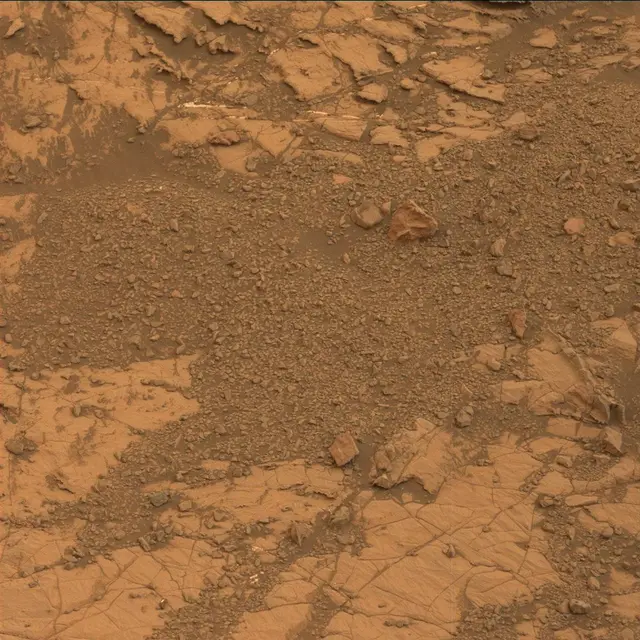 Sol 2119: Mast Camera (Mastcam)