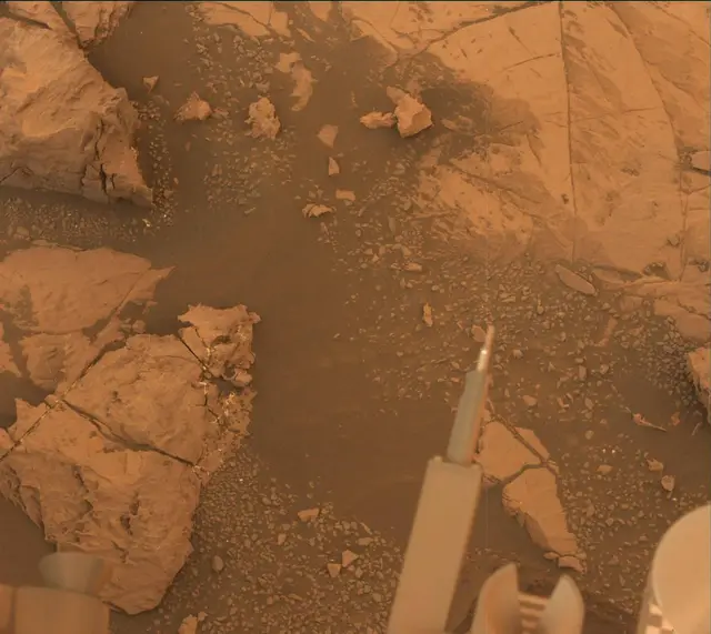 Sol 2119: Mast Camera (Mastcam)