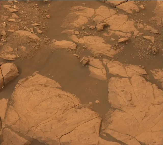 Sol 2119: Mast Camera (Mastcam)
