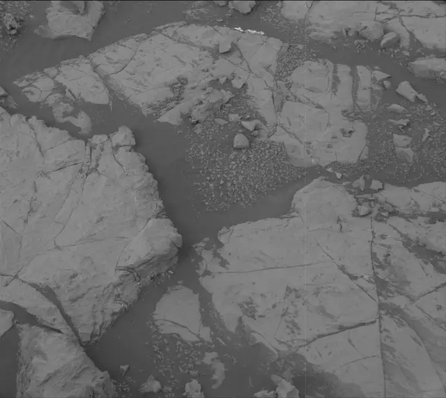 Sol 2119: Mast Camera (Mastcam)