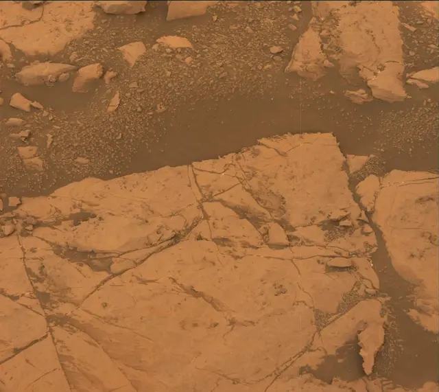 Sol 2119: Mast Camera (Mastcam)