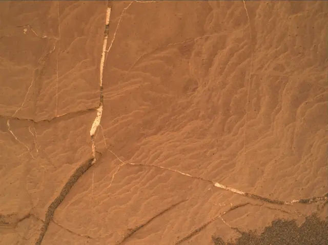 Sol 2119: Mars Hand Lens Imager (MAHLI)