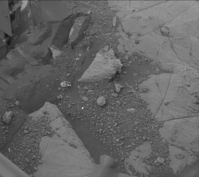 Sol 2120: Mast Camera (Mastcam)