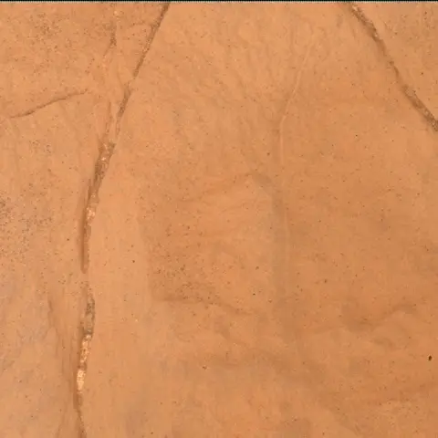 Sol 2120: Mars Hand Lens Imager (MAHLI)