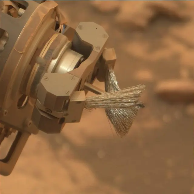 Sol 2121: Mast Camera (Mastcam)